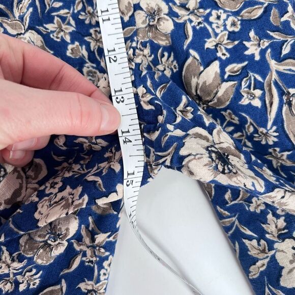 Talbots Women's Blue Vintage Floral Hi-Rise Linen Blend Shorts Size 6 - Picture 8 of 8